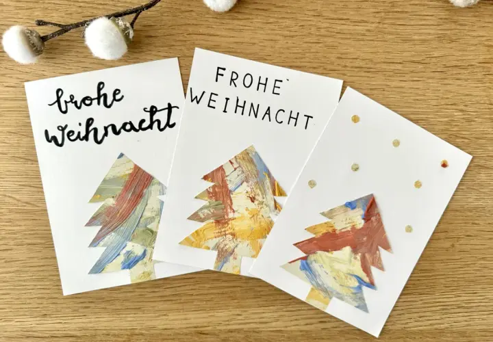 Drei selbstgebastelte Weihnachtskarten mit bunten Bäumen – tolle Ideen zum Weihnachtskarten basteln mit Kindern!