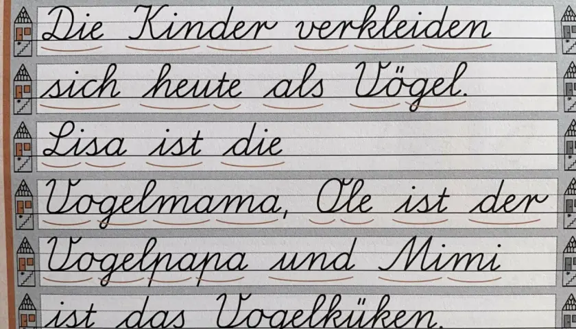 Übung zum Merkspruch: "Die Kinder verkleiden sich heute als Vögel." Geschwungene Buchstaben üben.