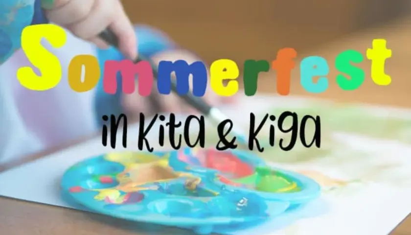 Kreative Ideen für ein Sommerfest im Kindergarten: Ein Kind malt mit Pinsel und Farbpalette.