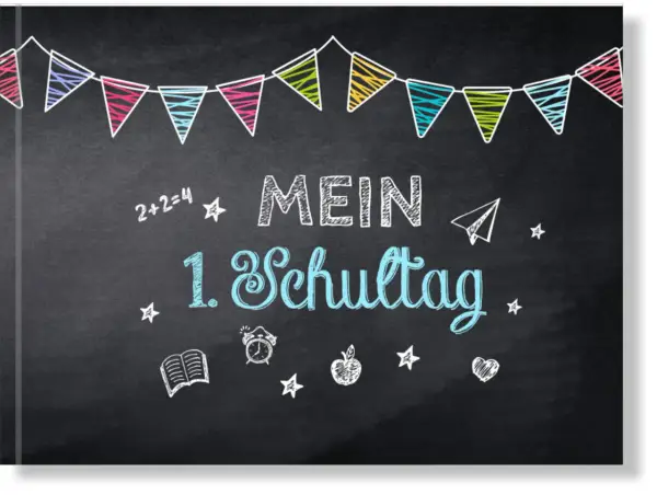 Bunte Wimpelkette über der Tafel mit "Mein 1. Schultag". Kleine Symbole wie Buch, Wecker, Apfel und Herz schmücken den Text. Ein schöner **highlight zur einschulung**.